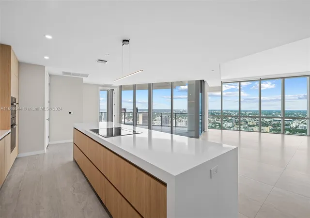 1st image of 851 Ne 1St Ave #PH 5412, Miami, FL 33132 | MLS# A11669844