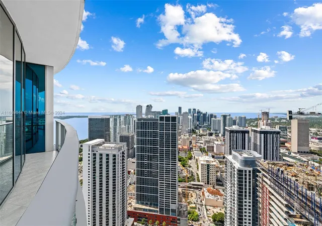 5th image of 851 Ne 1St Ave #PH 5412, Miami, FL 33132 | MLS# A11669844