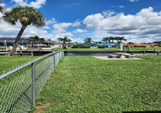 Homes for sale in Cape Coral, FL | 5325 Cocoa Ct, Cape Coral, FL 33904 | MLS# F10471162