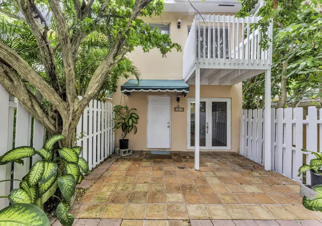 1st image of 1912 Ne 6th St, Deerfield Beach, FL 33441 | MLS# R11036780