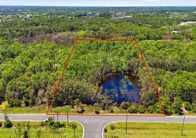 3rd image of Silver Oak Dr, Port St Lucie, FL 34952 | MLS# F10471768