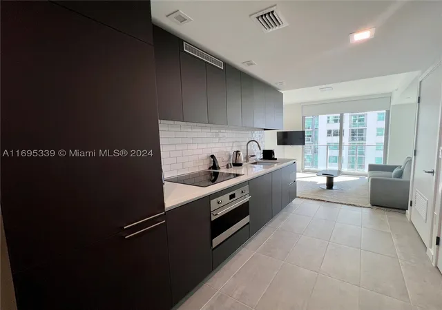 Photo 2 of Condo for sale at 227 Ne 2Nd St #2613, Miami, FL 33132 | MLS# A11695339 | Listing updated on 2026-06-16