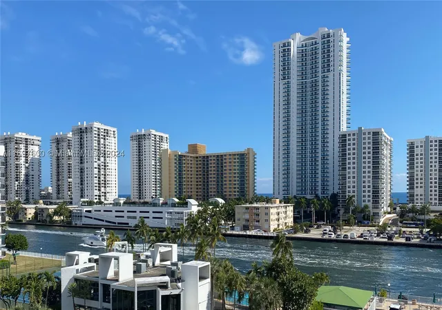 Photo 3 of Condo for sale at 800 Parkview Dr #708, Hallandale Beach, FL 33009 | MLS# A11697600 | Listing updated on 2026-10-03