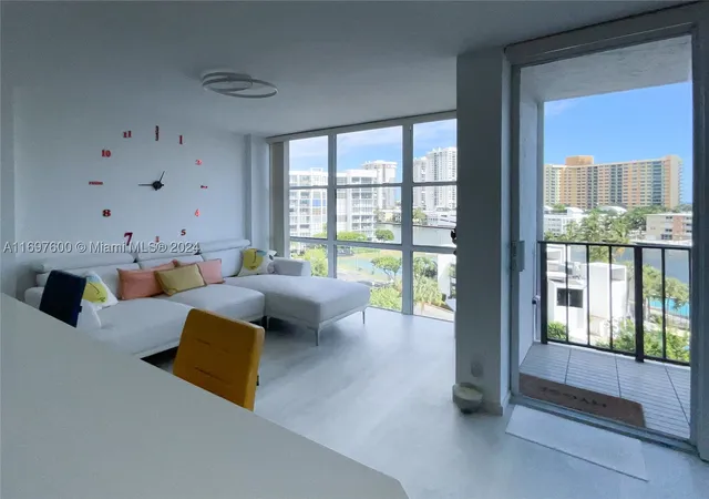 Photo 4 of Condo for sale at 800 Parkview Dr #708, Hallandale Beach, FL 33009 | MLS# A11697600 | Listing updated on 2026-10-03