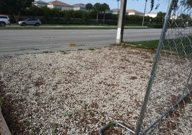 Photo 3 of Land for sale at Pembroke Rd, Hollywood, FL 33023 | MLS# A11701100 | Listing updated on 2025-11-17