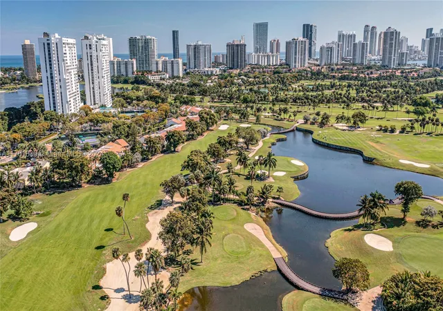 2nd image of 20379 W Country Club Dr #PH-36, Aventura, FL 33180 | MLS# A11701830