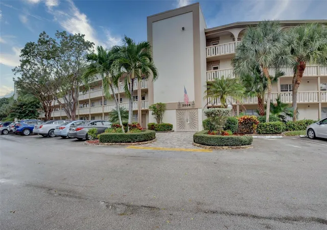 2nd image of 2006 Granada Dr, Coconut Creek, FL 33066