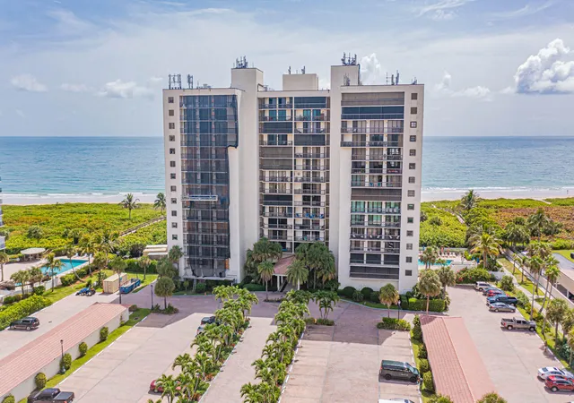 3rd image of 3100 N Hwy A1A #901, Fort Pierce, FL 34950 | MLS# R11043151