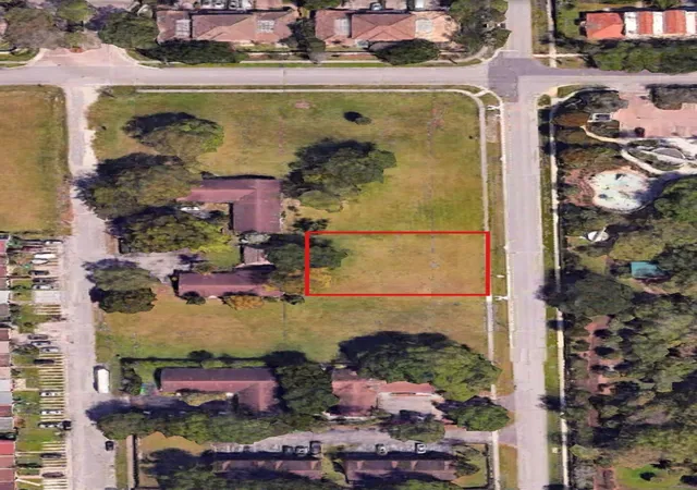 2nd image of 3701 Nw 90th Ter, Sunrise, FL 33351 | MLS# F10475388