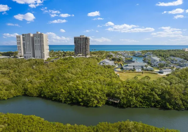 Homes for sale in Hutchinson Island, FL | 4949 N Hwy A1a #61, Hutchinson Island, FL 34949 | MLS# R11044714
