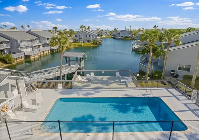 Homes for sale in Hutchinson Island, FL | 4949 N Hwy A1A #61, Hutchinson Island, FL 34949 | MLS# R11044714