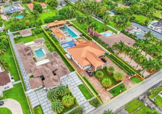 Single family home for sale at 3585 SW 129th Avenue, Miami, FL 33175 | MLS# A11702890 | Listing updated on 2025-09-18