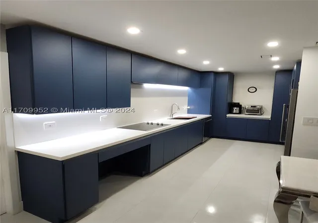 Homes for sale in Miami, FL | 10865 Nw 7th St #24-21, Miami, FL 33172 | MLS# A11709952