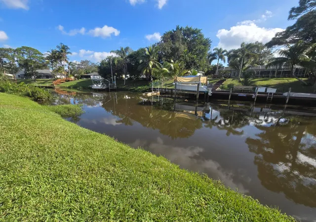 1st image of 178 Ne Dominican Ter, Port St Lucie, FL 34983 | MLS# R11046533