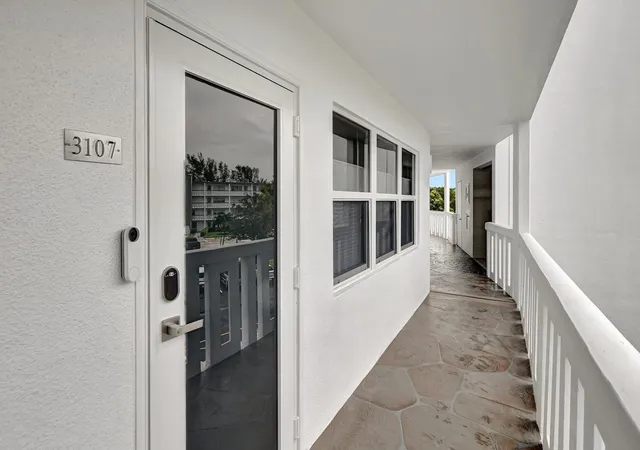 Homes for sale in Deerfield Beach, FL | 3107 Cambridge #3107, Deerfield Beach, FL 33442 | MLS# F10479052