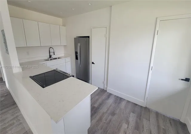 4th image of 1560 Ne 42Nd Ct, Pompano Beach, FL 33064 | MLS# A11721292