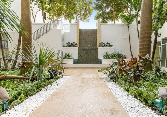 Photo 3 of Condo for sale at 1830 Radius Dr #516, Hollywood, FL 33020 | MLS# A11723309 | Listing updated on 2026-08-26
