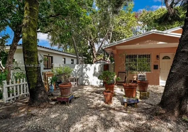 3rd image of 133 Ne 48Th St, Miami, FL 33137 | MLS# A11724429