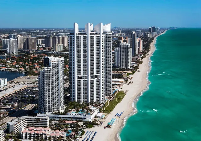 Photo 4 of Sale Pending at 18001 Collins Ave #916, Sunny Isles Beach, FL 33160 | MLS# A11729269 | Listing updated on 2026-08-26