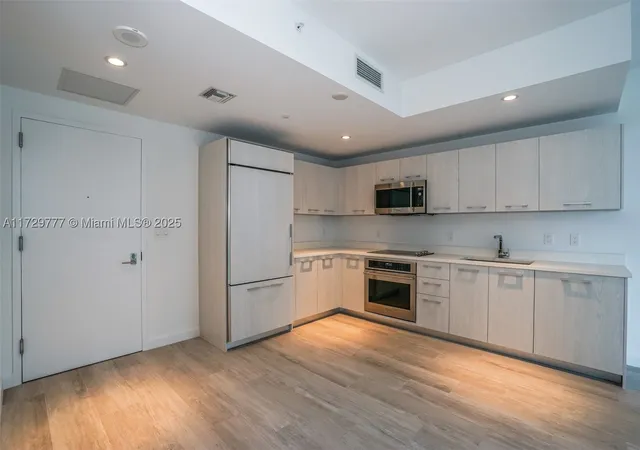 5th image of (Undisclosed), Miami, FL 33130 | MLS# A11729777