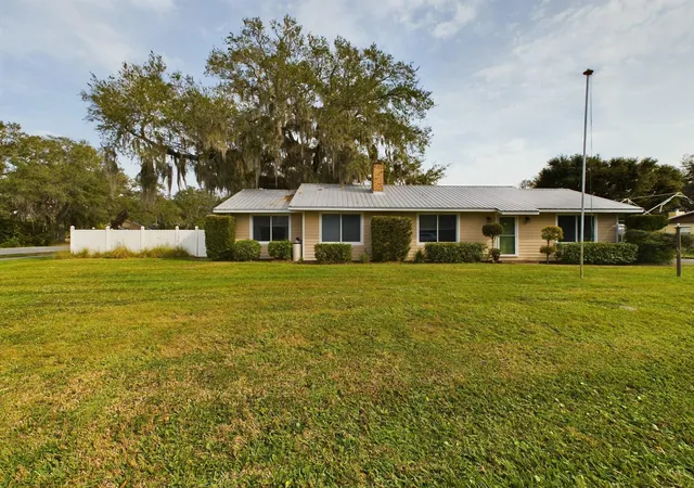 1st image of 1517 Sw 7th Ave, Okeechobee, FL 34974 | MLS# R11054825