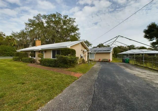 4th image of 1517 Sw 7Th Ave, Okeechobee, FL 34974 | MLS# R11054825