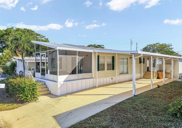 Homes for sale in Pompano Beach, FL | 4920 Nw 2Nd Ter, Pompano Beach, FL 33064 | MLS# R11056946