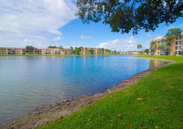 Homes for sale in Pompano Beach, FL | 6007 Coral Lake Drive, Pompano Beach, FL 33063 | Houzeo