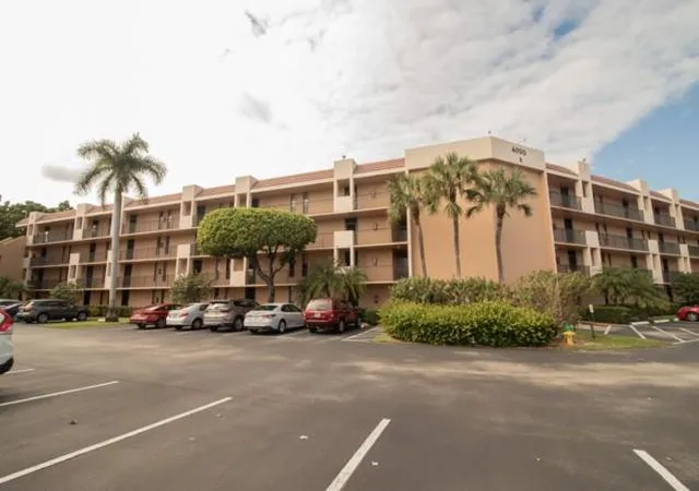 Homes for sale in Pompano Beach, FL | 6007 Coral Lake Dr #107, Pompano Beach, FL 33063 | MLS# F10484085