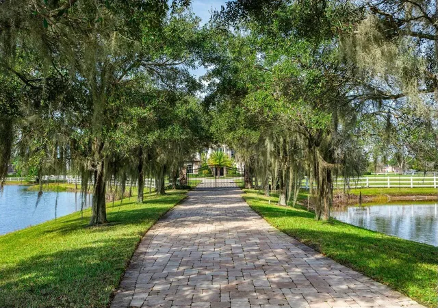4th image of 10527 El Paraiso Pl, Delray Beach, FL 33446 | MLS# R11057755