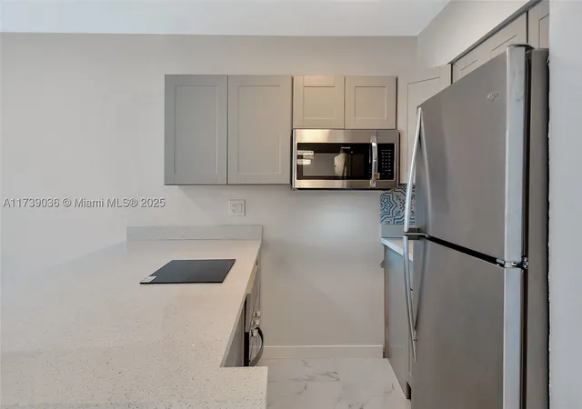 Photo 3 of House for sale at 820 Sw 11Th Ave #14B, Hallandale Beach, FL 33009 | MLS# A11739036 | Listing updated on 2026-10-08