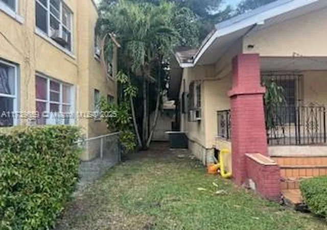 4th image of 420 Sw 13Th Ave, Miami, FL 33135 | MLS# A11739659