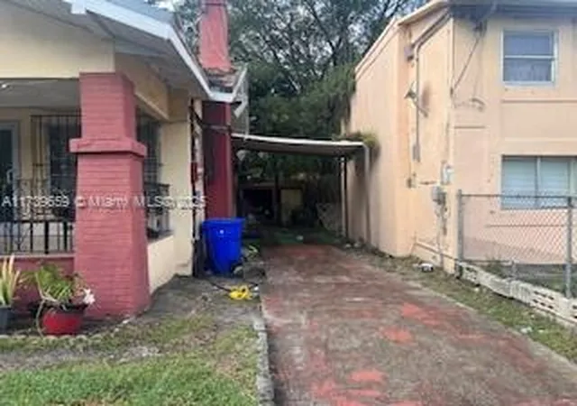 5th image of 420 Sw 13Th Ave, Miami, FL 33135 | MLS# A11739659