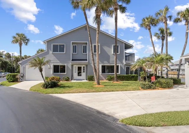2nd image of 4949 N Hwy A1A, Fort Pierce, FL 34949