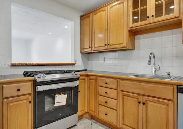 5th image of 8650 Sw 67Th Ave #1022, Pinecrest, FL 33156 | MLS# A11742203