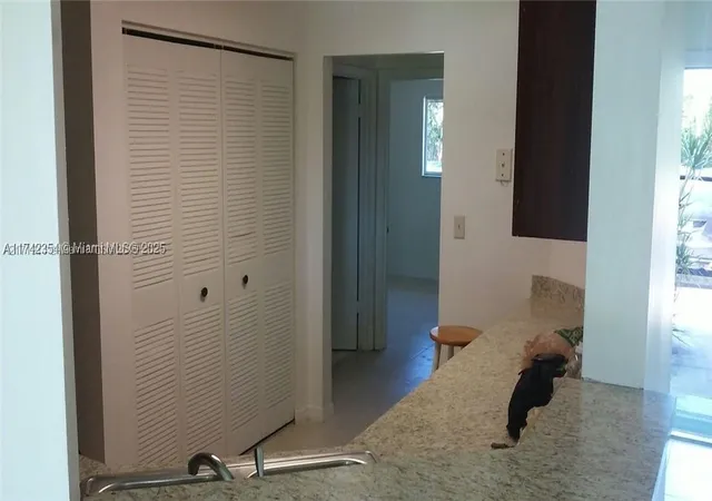 Listing Photo 2 - Condo for sale in building located at 3441 Nw 44Th St, Oakland Park, FL 33309 - Unit #106