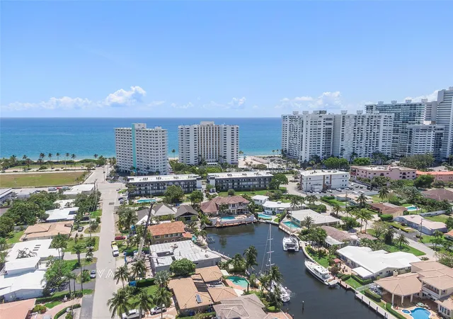 Homes for sale in Lauderdale By The Sea, FL | 4013 N Ocean Drive, Lauderdale By The Sea, FL 33308 | Houzeo