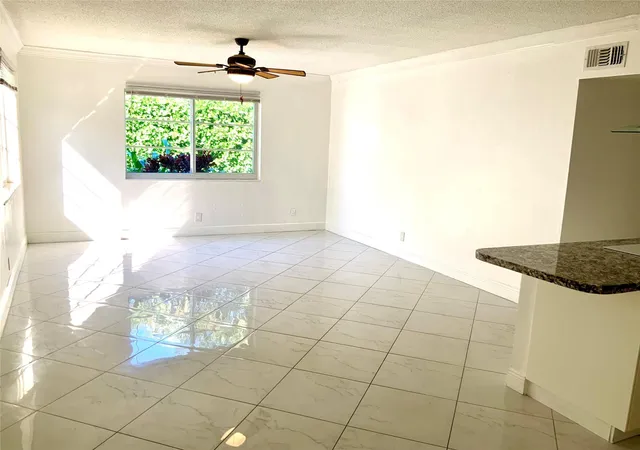 1st image of 639 W Oakland Park Blvd #104-D, Wilton Manors, FL 33311 | MLS# F10486643