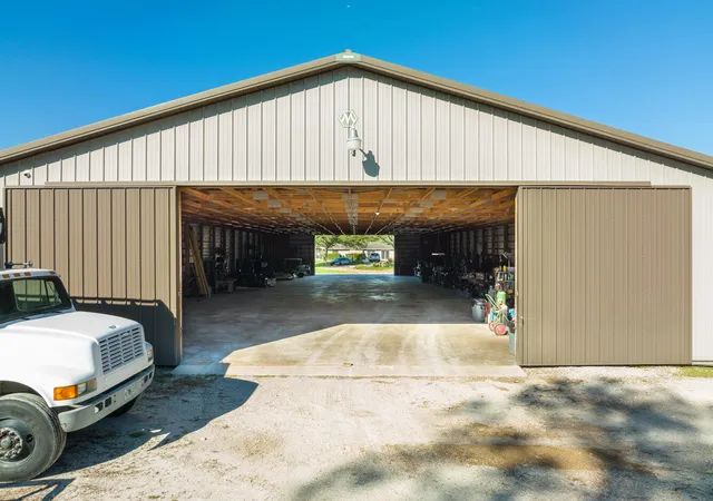 5th image of 13528 N 6Th Ct N, Loxahatchee, FL 33470 | MLS# R11061694