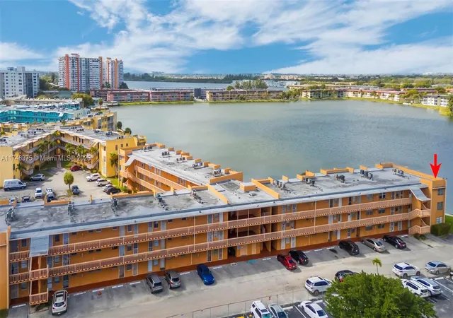 Condo for sale at 1591 Ne Miami Gardens Dr #305, Miami, FL 33179 | MLS# A11746375 | Listing updated on 2025-07-30