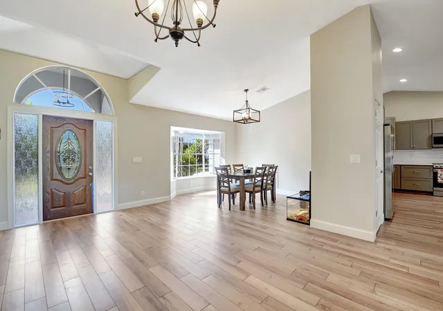 5th image of 18725 W Sycamore, Loxahatchee, FL 33470 | MLS# F10487584