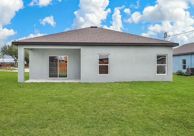 Homes for sale in Vero Beach, FL | 9316 104Th Ave, Vero Beach, FL 32967 | MLS# F10488340