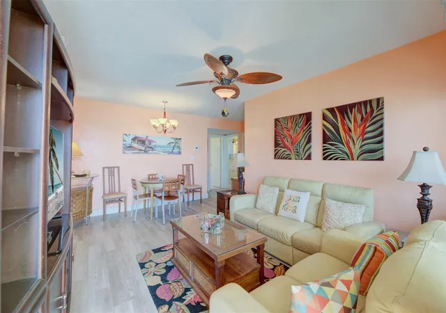 Homes for sale in Hollywood, FL | 1815 N Surf Rd #403, Hollywood, FL 33019 | MLS# F10488925