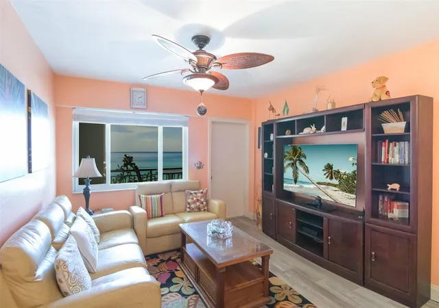 Homes for sale in Hollywood, FL | 1815 N Surf Rd #403, Hollywood, FL 33019 | MLS# F10488925