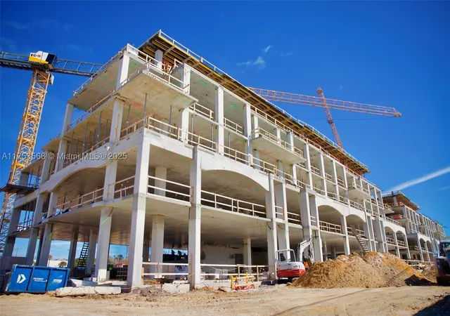 4th image of 1011 Us Hwy One #D204, Juno Beach, FL 33408 | MLS# A11753568