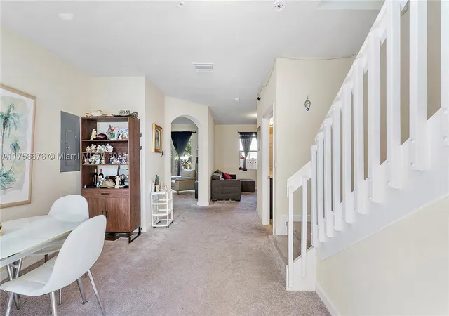 Listing Photo 2 - Condo for sale in building located at 142 Se 28Th Ter, Homestead, FL 33033 - Unit #11