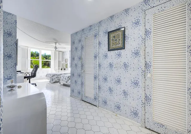 37th image of 2295 S Ocean Blvd #404, Palm Beach, FL 33480 | MLS# R11068402