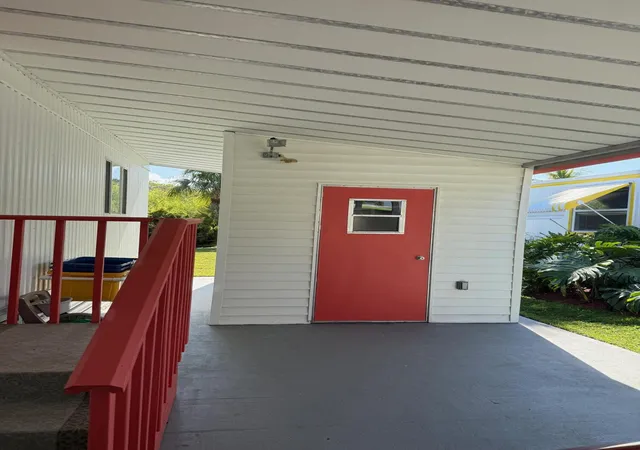 Homes for sale in Jensen Beach, FL | 4743 Ne Blue Heron Ln #7, Jensen Beach, FL 34957 | MLS# R11068494