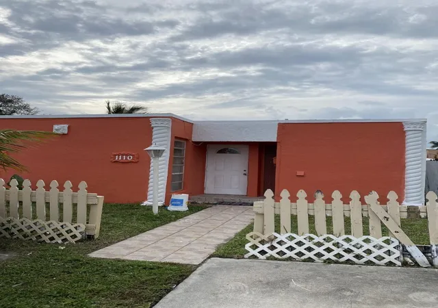 2nd image of 1110 S 29th Ave, Hollywood, FL 33020 | MLS# F10490715