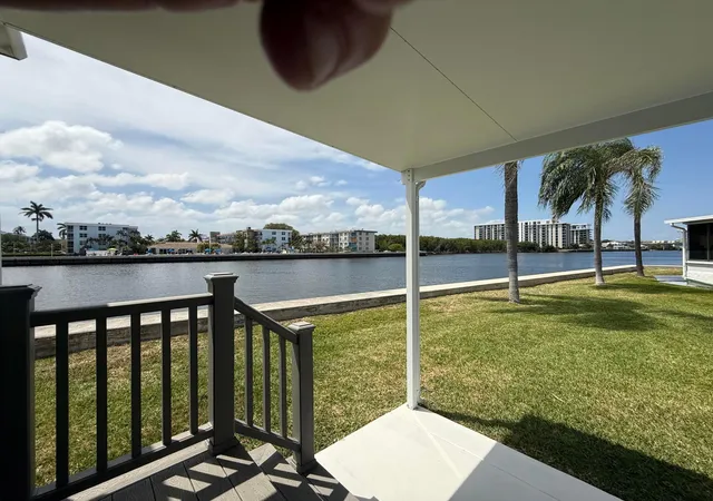 5th image of 215 S Heron Dr #O, Briny Breezes, FL 33435 | MLS# R11069003